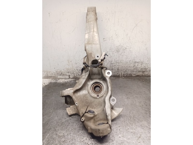 Recambio de mangueta delantera derecha para land rover discovery v (l462) 2.0 sd4 4x4 referencia OEM IAM   