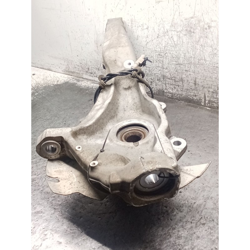 Recambio de mangueta delantera derecha para land rover discovery v (l462) 2.0 sd4 4x4 referencia OEM IAM   