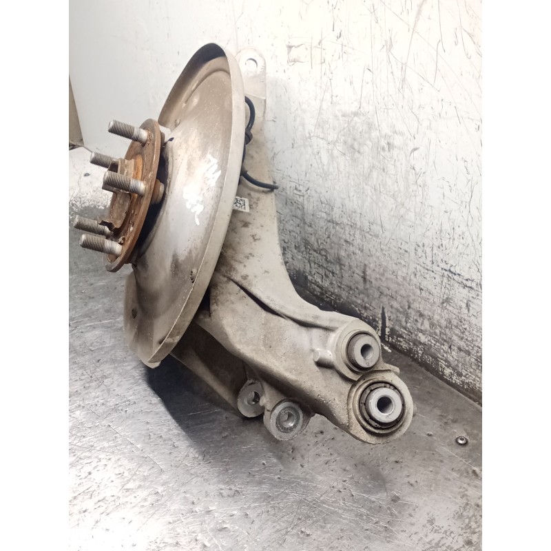 Recambio de mangueta trasera derecha para land rover discovery v (l462) 2.0 sd4 4x4 referencia OEM IAM JPLA5A970BA  