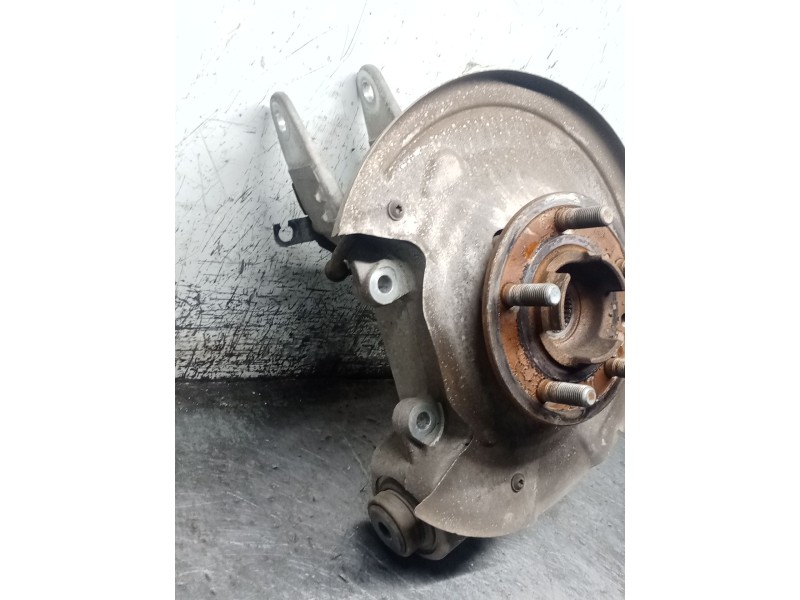 Recambio de mangueta trasera derecha para land rover discovery v (l462) 2.0 sd4 4x4 referencia OEM IAM JPLA5A970BA  