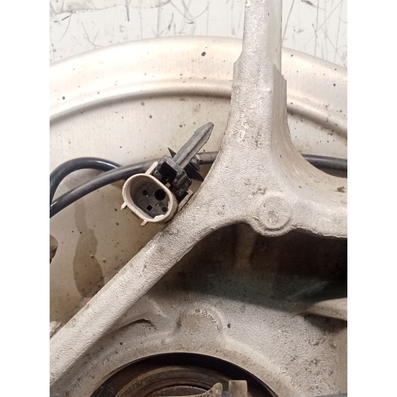 Recambio de mangueta trasera derecha para land rover discovery v (l462) 2.0 sd4 4x4 referencia OEM IAM JPLA5A970BA  