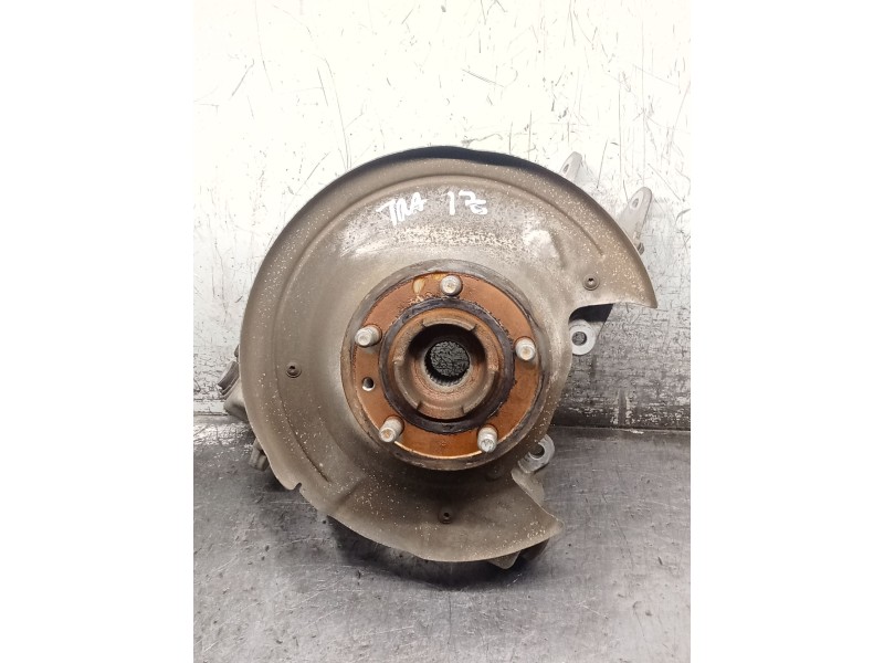 Recambio de mangueta trasera izquierda para land rover discovery v (l462) 2.0 sd4 4x4 referencia OEM IAM JPLA5A971BA  