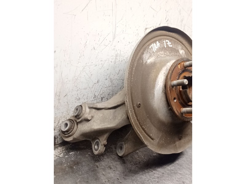 Recambio de mangueta trasera izquierda para land rover discovery v (l462) 2.0 sd4 4x4 referencia OEM IAM JPLA5A971BA  