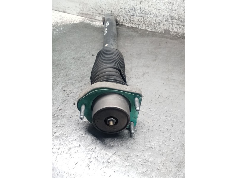 Recambio de amortiguador trasero derecho para land rover discovery v (l462) 2.0 sd4 4x4 referencia OEM IAM   