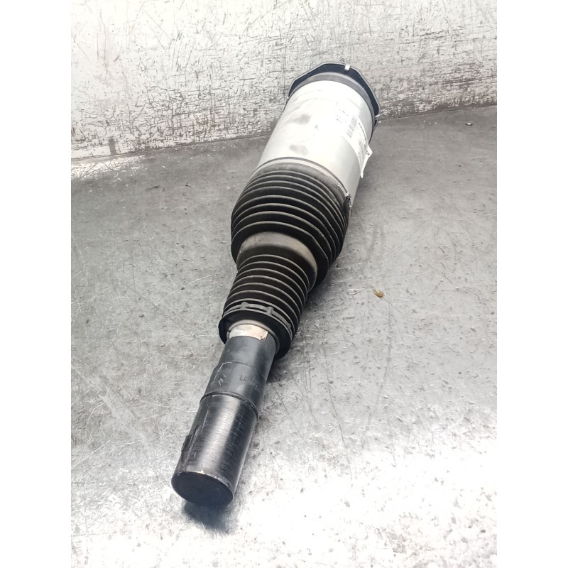 Recambio de amortiguador delantero derecho para land rover discovery v (l462) 2.0 sd4 4x4 referencia OEM IAM CJ3VA  