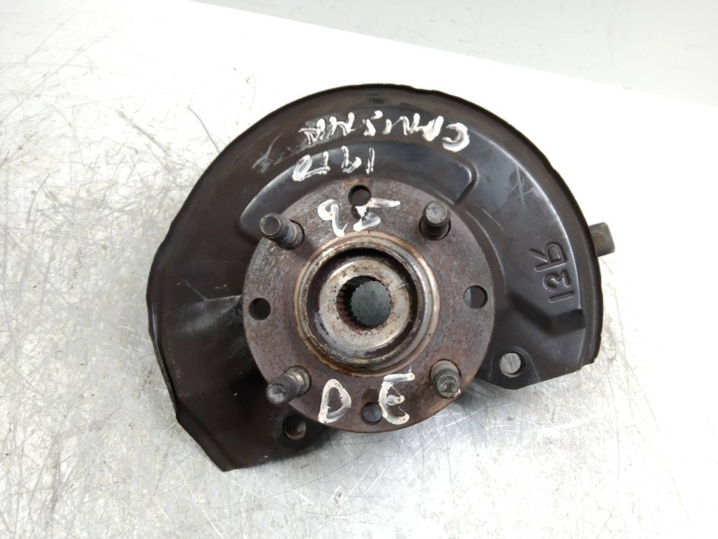 Recambio de mangueta delantera derecha para mitsubishi carisma berlina 4 (da0) 1.9 turbodiesel referencia OEM IAM   