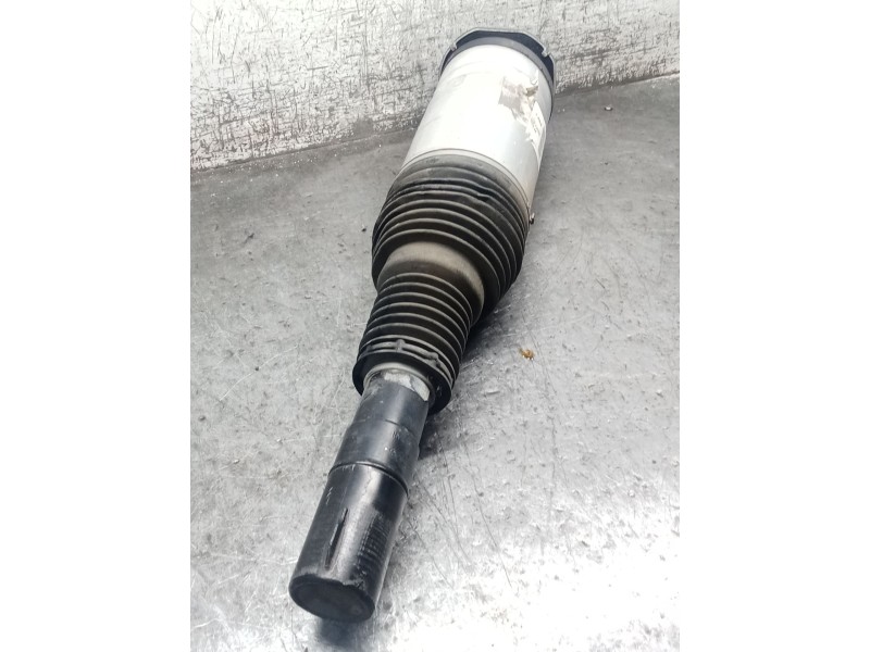 Recambio de amortiguador delantero izquierdo para land rover discovery v (l462) 2.0 sd4 4x4 referencia OEM IAM CJ3VA  