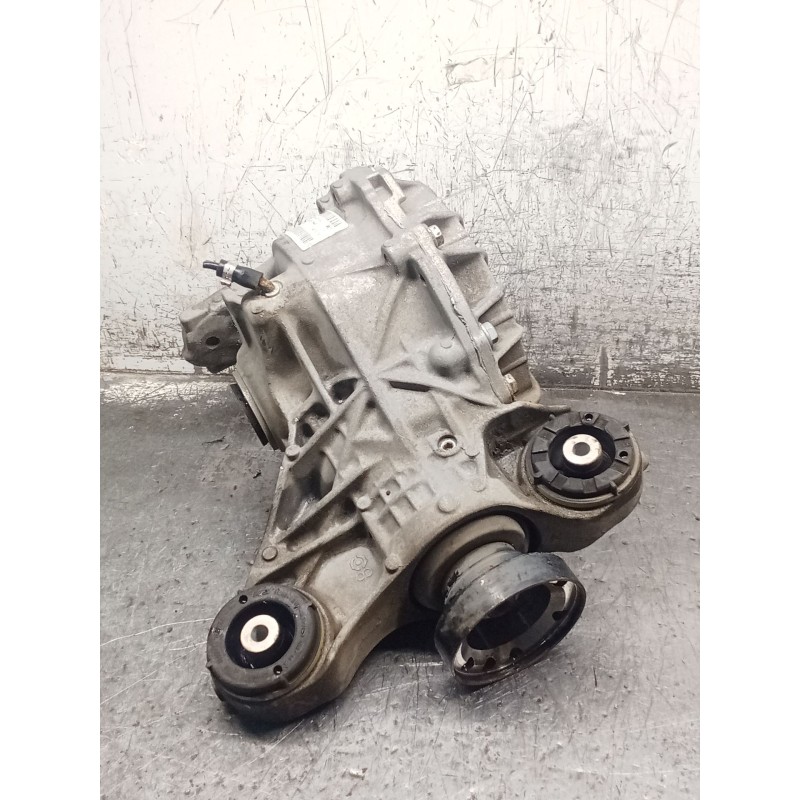 Recambio de diferencial trasero para land rover discovery v (l462) 2.0 sd4 4x4 referencia OEM IAM HPLA4A213DA R 3.31 C9S2A