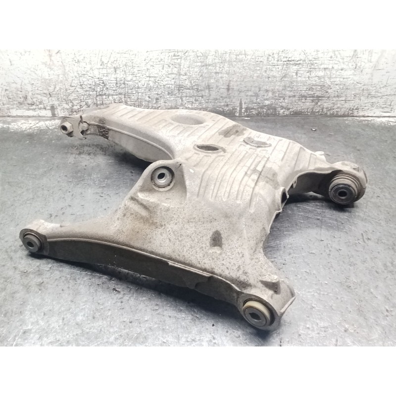 Recambio de brazo suspension inferior trasero izquierdo para land rover discovery v (l462) 2.0 sd4 4x4 referencia OEM IAM 28B075