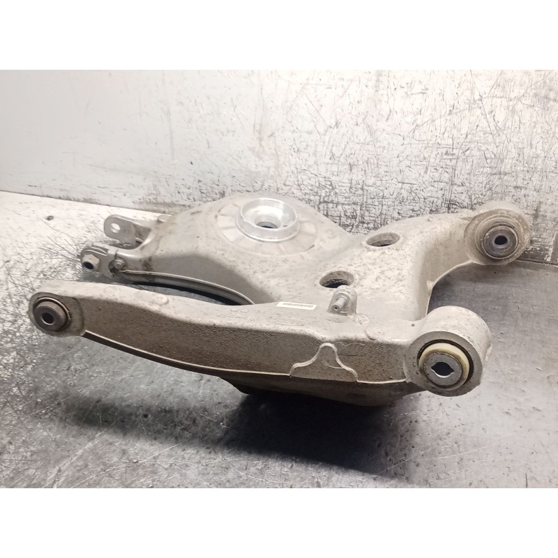 Recambio de brazo suspension inferior trasero derecho para land rover discovery v (l462) 2.0 sd4 4x4 referencia OEM IAM 28B07510