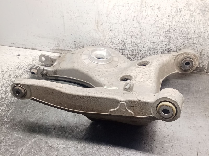 Recambio de brazo suspension inferior trasero derecho para land rover discovery v (l462) 2.0 sd4 4x4 referencia OEM IAM 28B07510