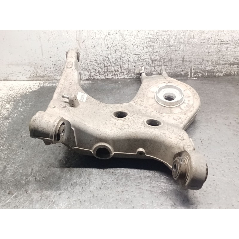 Recambio de brazo suspension inferior trasero derecho para land rover discovery v (l462) 2.0 sd4 4x4 referencia OEM IAM 28B07510
