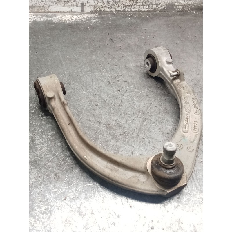 Recambio de brazo suspension superior delantero izquierdo para land rover discovery v (l462) 2.0 sd4 4x4 referencia OEM IAM PLA3
