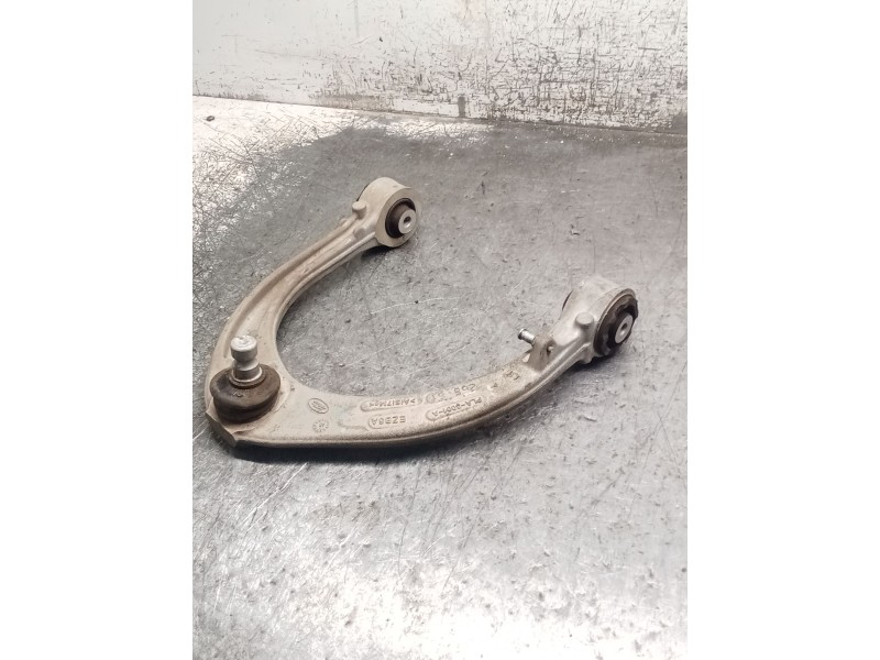 Recambio de brazo suspension superior delantero izquierdo para land rover discovery v (l462) 2.0 sd4 4x4 referencia OEM IAM PLA3