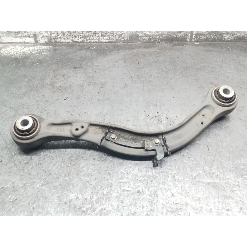 Recambio de brazo suspension superior trasero izquierdo para land rover discovery v (l462) 2.0 sd4 4x4 referencia OEM IAM CPLA55