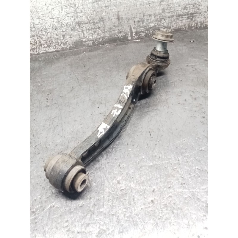 Recambio de brazo suspension inferior delantero izquierdo para land rover discovery v (l462) 2.0 sd4 4x4 referencia OEM IAM JPLA