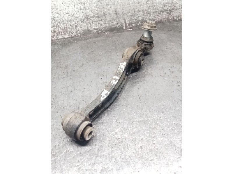 Recambio de brazo suspension inferior delantero izquierdo para land rover discovery v (l462) 2.0 sd4 4x4 referencia OEM IAM JPLA