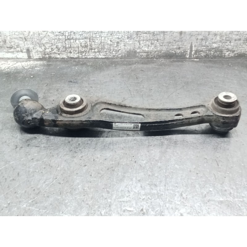 Recambio de brazo suspension inferior delantero izquierdo para land rover discovery v (l462) 2.0 sd4 4x4 referencia OEM IAM JPLA