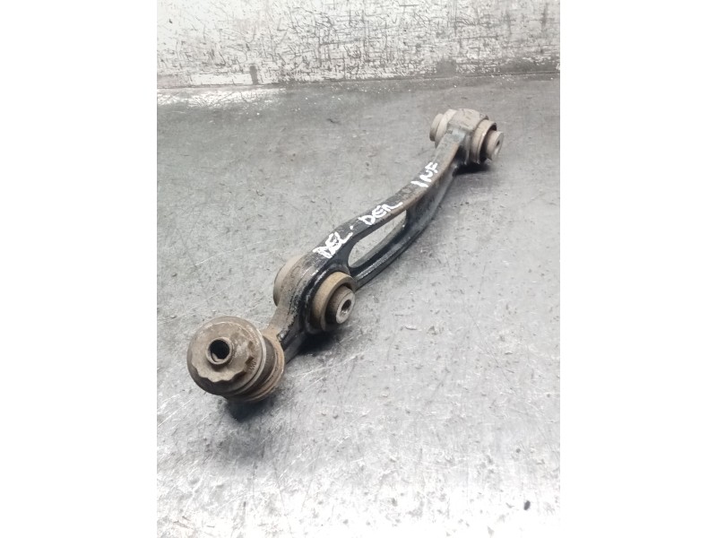 Recambio de brazo suspension inferior delantero derecho para land rover discovery v (l462) 2.0 sd4 4x4 referencia OEM IAM JPLA3C