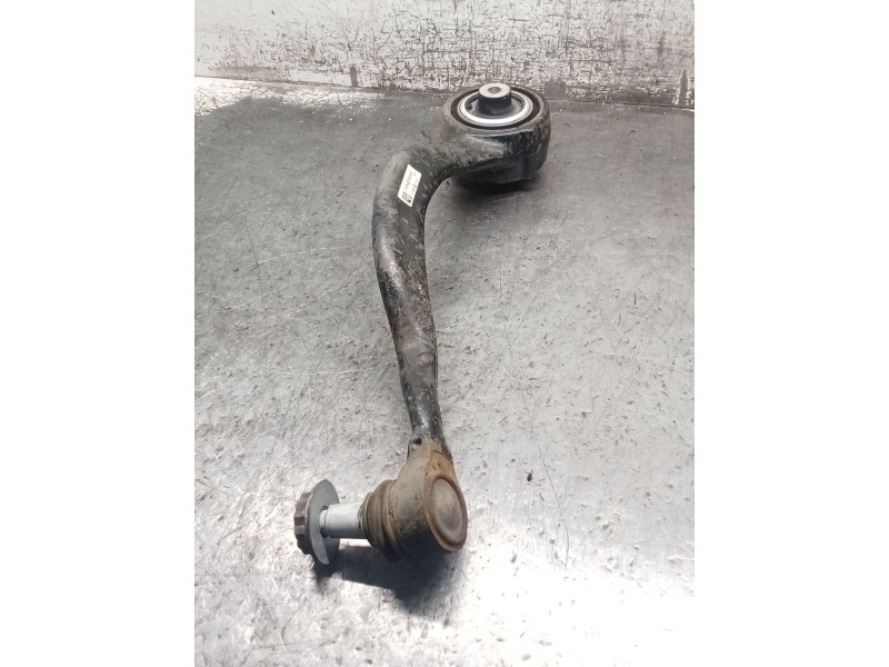 Recambio de brazo suspension inferior delantero derecho para land rover discovery v (l462) 2.0 sd4 4x4 referencia OEM IAM JPLA3C