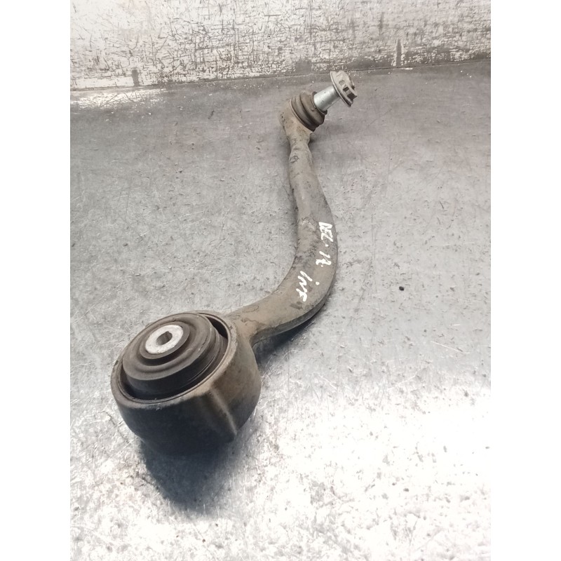 Recambio de brazo suspension inferior delantero izquierdo para land rover discovery v (l462) 2.0 sd4 4x4 referencia OEM IAM PLA3