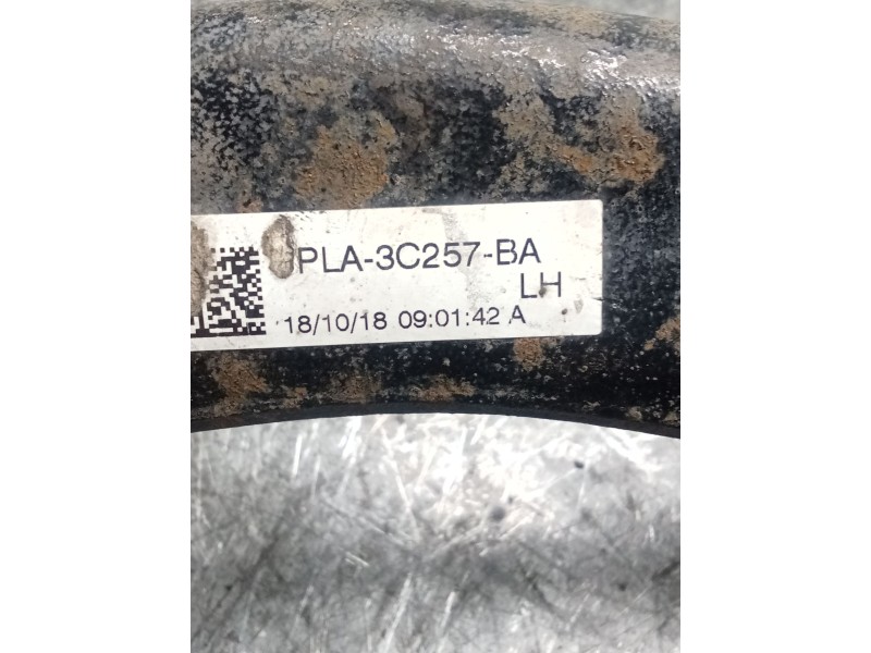 Recambio de brazo suspension inferior delantero izquierdo para land rover discovery v (l462) 2.0 sd4 4x4 referencia OEM IAM PLA3