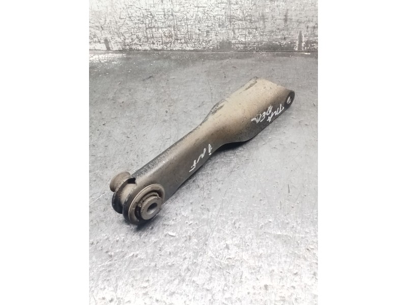 Recambio de brazo suspension inferior trasero derecho para land rover discovery v (l462) 2.0 sd4 4x4 referencia OEM IAM CPLA5K89