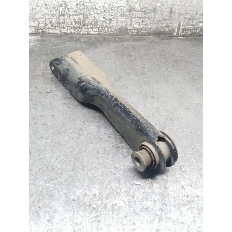 Recambio de brazo suspension inferior trasero derecho para land rover discovery v (l462) 2.0 sd4 4x4 referencia OEM IAM CPLA5K89