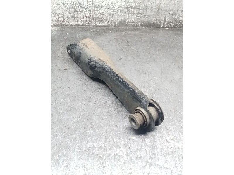 Recambio de brazo suspension inferior trasero derecho para land rover discovery v (l462) 2.0 sd4 4x4 referencia OEM IAM CPLA5K89