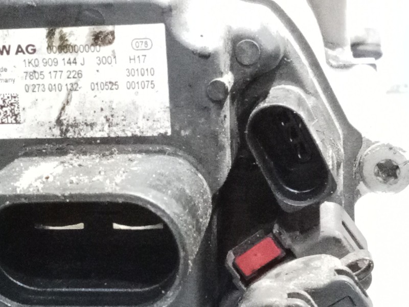 Recambio de cremallera direccion para seat leon (1p1) 1.6 tdi referencia OEM IAM   