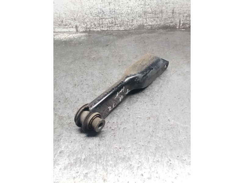 Recambio de brazo suspension inferior trasero izquierdo para land rover discovery v (l462) 2.0 sd4 4x4 referencia OEM IAM CPLA5K