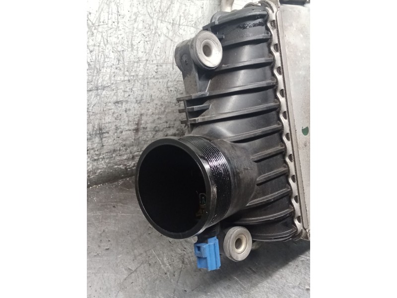 Recambio de intercooler para land rover discovery v (l462) 2.0 sd4 4x4 referencia OEM IAM GX736K775AF  