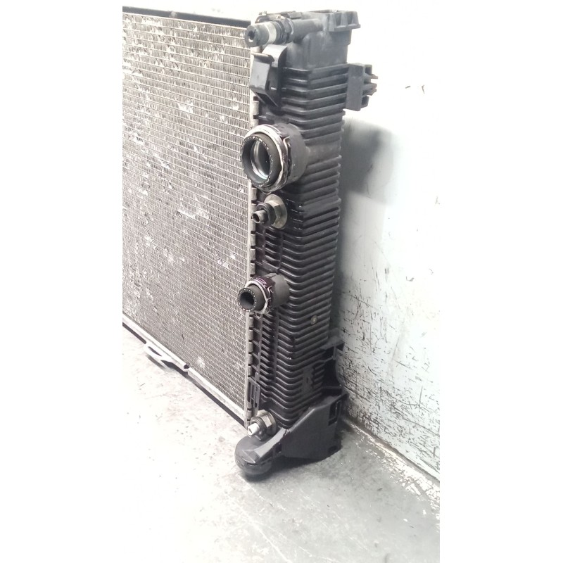 Recambio de radiador agua para mercedes-benz clase e (w212) e 300 cdi / bluetec (212.020, 212.021, 212.027) referencia OEM IAM A