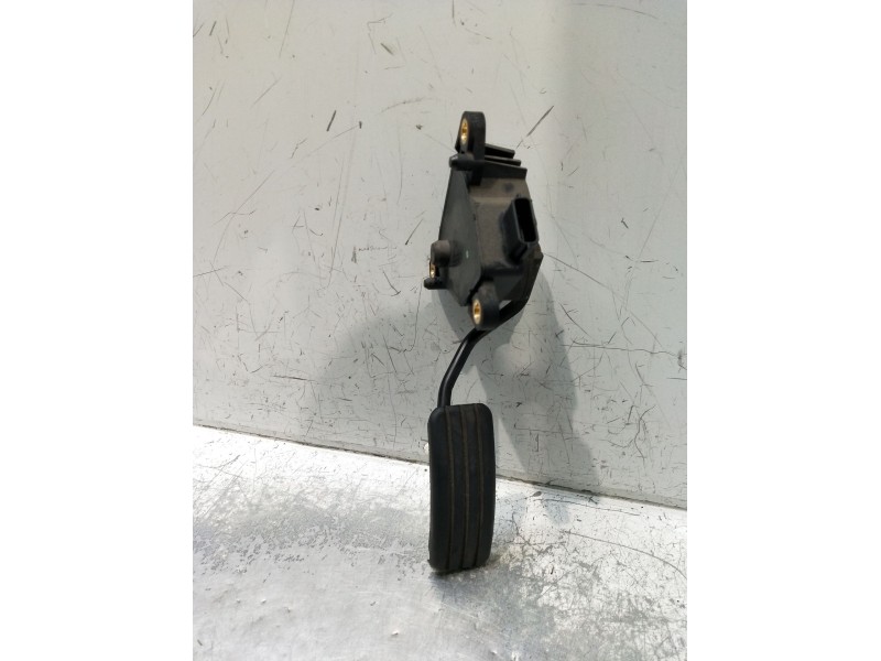 Recambio de potenciometro pedal para renault megane ii coupé-cabriolet (em0/1_) 1.9 dci referencia OEM IAM 8200153270  