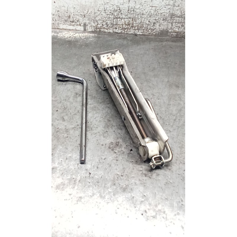 Recambio de gato para mercedes-benz clase e (w212) e 300 cdi / bluetec (212.020, 212.021, 212.027) referencia OEM IAM A211583011