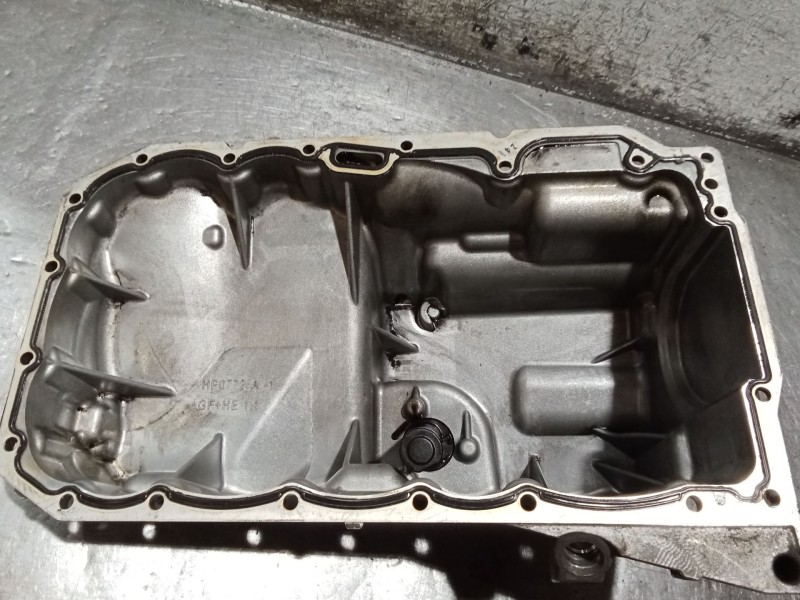 Recambio de carter para bmw 1 (e81) 118 d referencia OEM IAM   