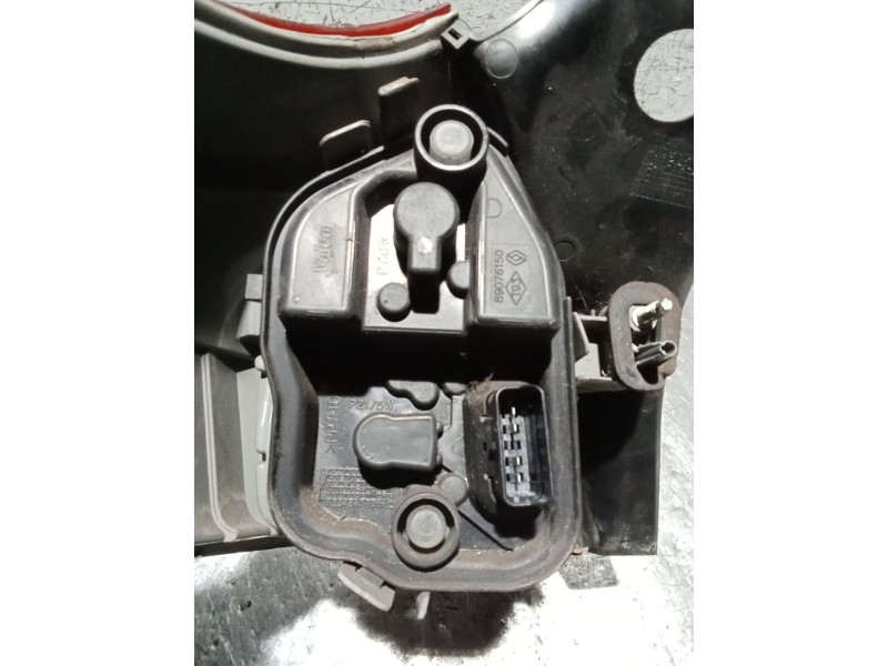 Recambio de piloto trasero derecho para renault megane iii berlina 5 p business referencia OEM IAM   