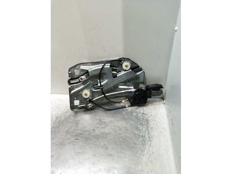 Recambio de elevalunas trasero derecho para renault megane ii coupé-cabriolet (em0/1_) 1.9 dci referencia OEM IAM 440746K 3P 