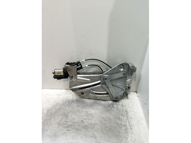 Recambio de elevalunas trasero izquierdo para renault megane ii coupé-cabriolet (em0/1_) 1.9 dci referencia OEM IAM 400773S 3P 