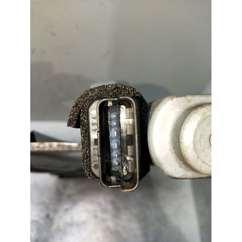 Recambio de elevalunas trasero izquierdo para renault megane ii coupé-cabriolet (em0/1_) 1.9 dci referencia OEM IAM 400773S 3P 