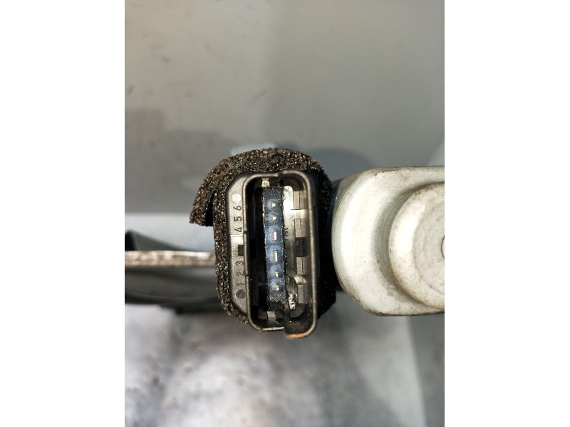 Recambio de elevalunas trasero izquierdo para renault megane ii coupé-cabriolet (em0/1_) 1.9 dci referencia OEM IAM 400773S 3P 