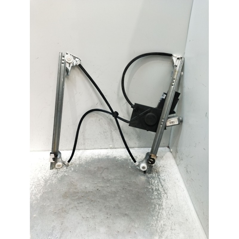 Recambio de elevalunas delantero izquierdo para renault vel satis (bj0_) 3.5 v6 (bj0r, bj0v, bj0u) referencia OEM IAM 402082E 5P