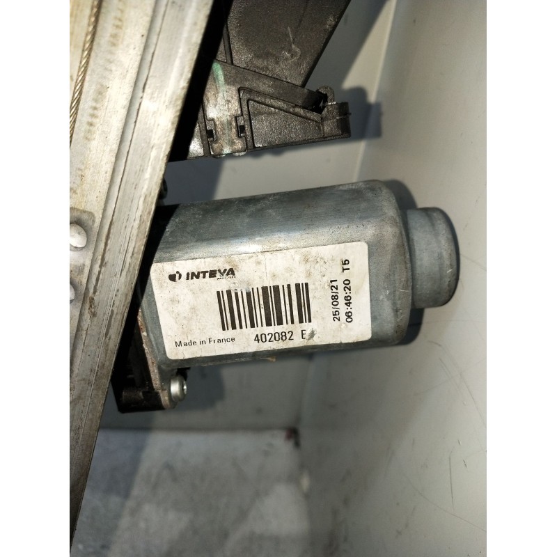 Recambio de elevalunas delantero izquierdo para renault vel satis (bj0_) 3.5 v6 (bj0r, bj0v, bj0u) referencia OEM IAM 402082E 5P