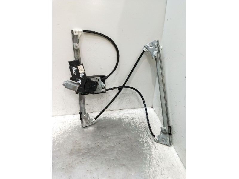 Recambio de elevalunas delantero izquierdo para renault vel satis (bj0_) 3.5 v6 (bj0r, bj0v, bj0u) referencia OEM IAM 402082E 5P