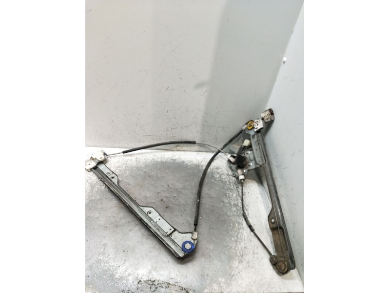 Recambio de elevalunas delantero derecho para nissan cabstar 09.06 3.0 diesel referencia OEM IAM  2P 