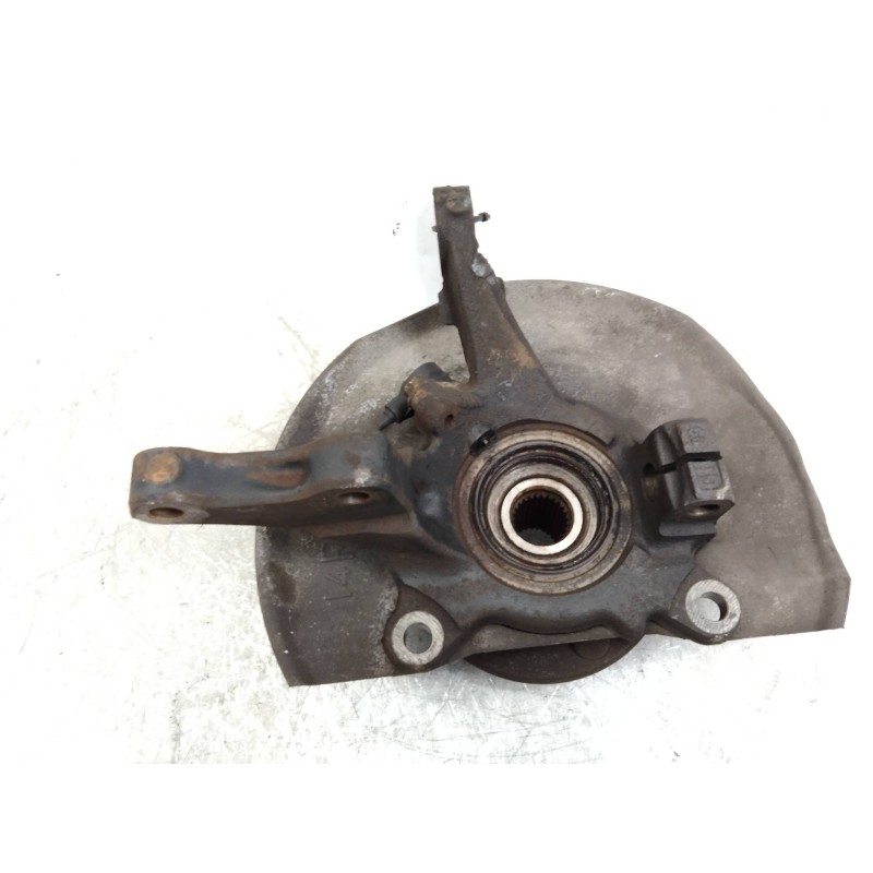 Recambio de mangueta delantera derecha para mitsubishi carisma berlina 5 (da0) 1900 di-d comfort referencia OEM IAM   