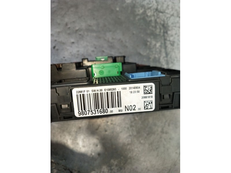 Recambio de caja reles / fusibles para peugeot 208 i (ca_, cc_) 1.4 hdi referencia OEM IAM 9807531680 BSIN0200 