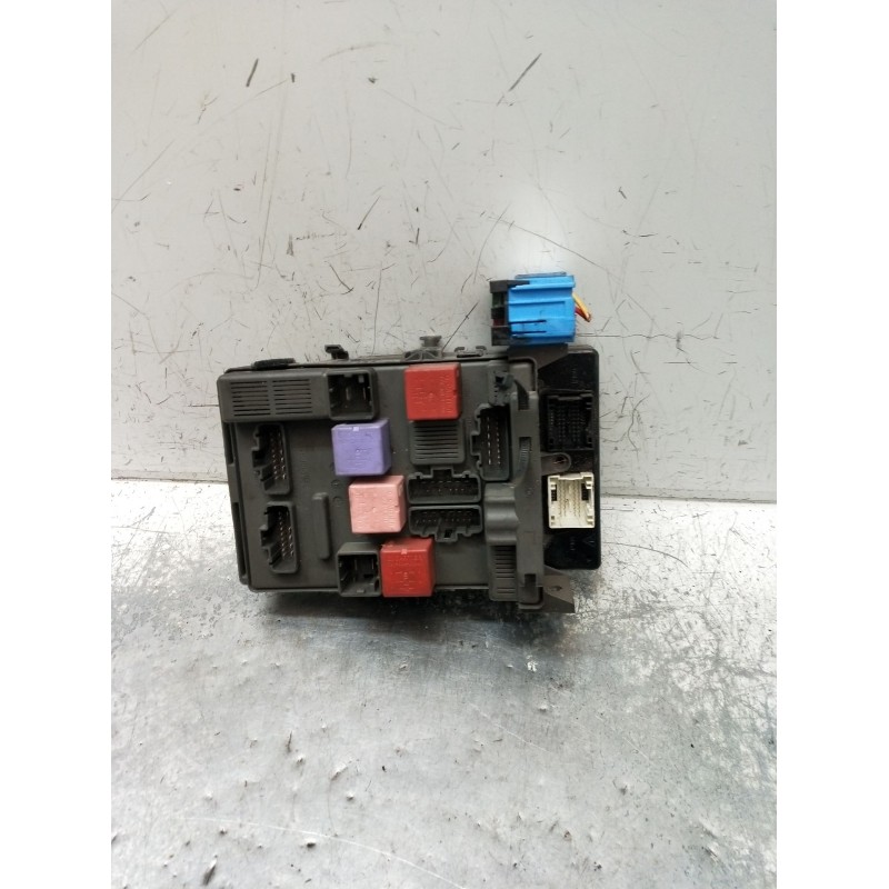 Recambio de caja reles / fusibles para renault vel satis (bj0_) 3.5 v6 (bj0r, bj0v, bj0u) referencia OEM IAM 281183426A 00032596