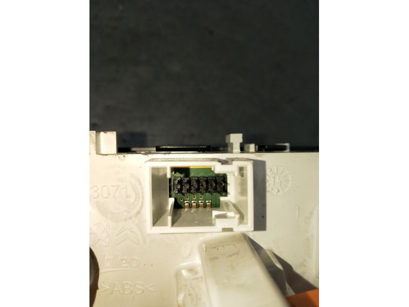 Recambio de mando calefaccion / aire acondicionado para peugeot 208 i (ca_, cc_) 1.4 hdi referencia OEM IAM 96722483ZD T1013332G