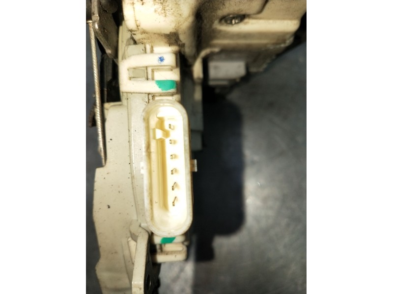 Recambio de motor cierre centralizado delantero derecho para seat leon (1p1) 1.6 tdi referencia OEM IAM 1P1837016B 5P 